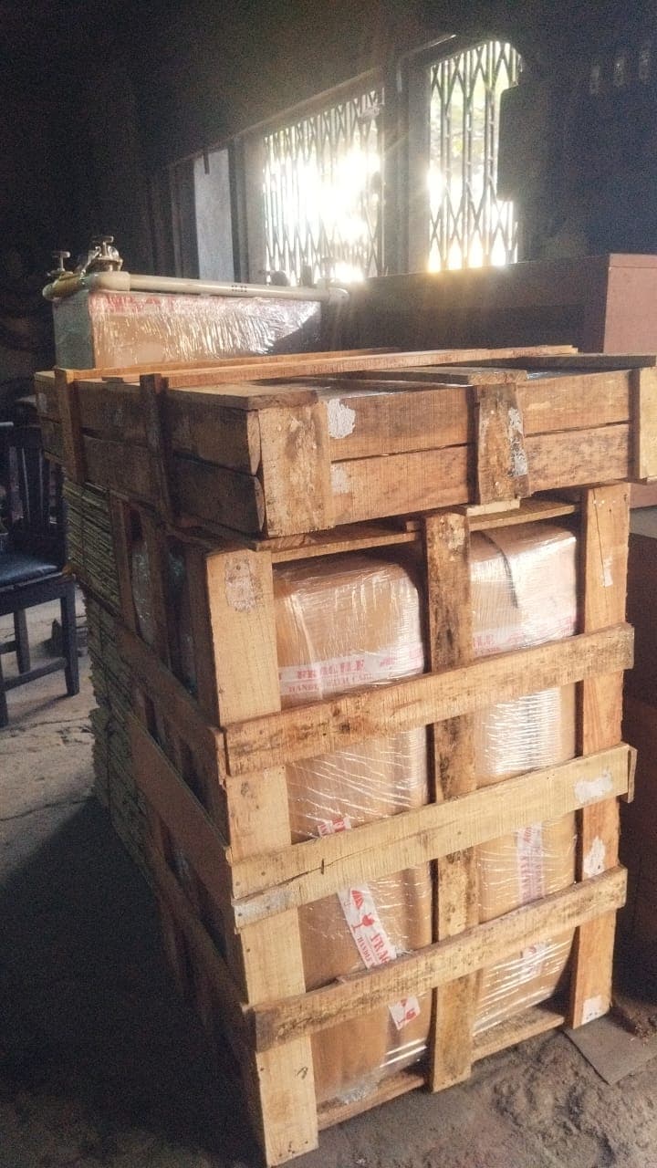 Professional packing and moving service